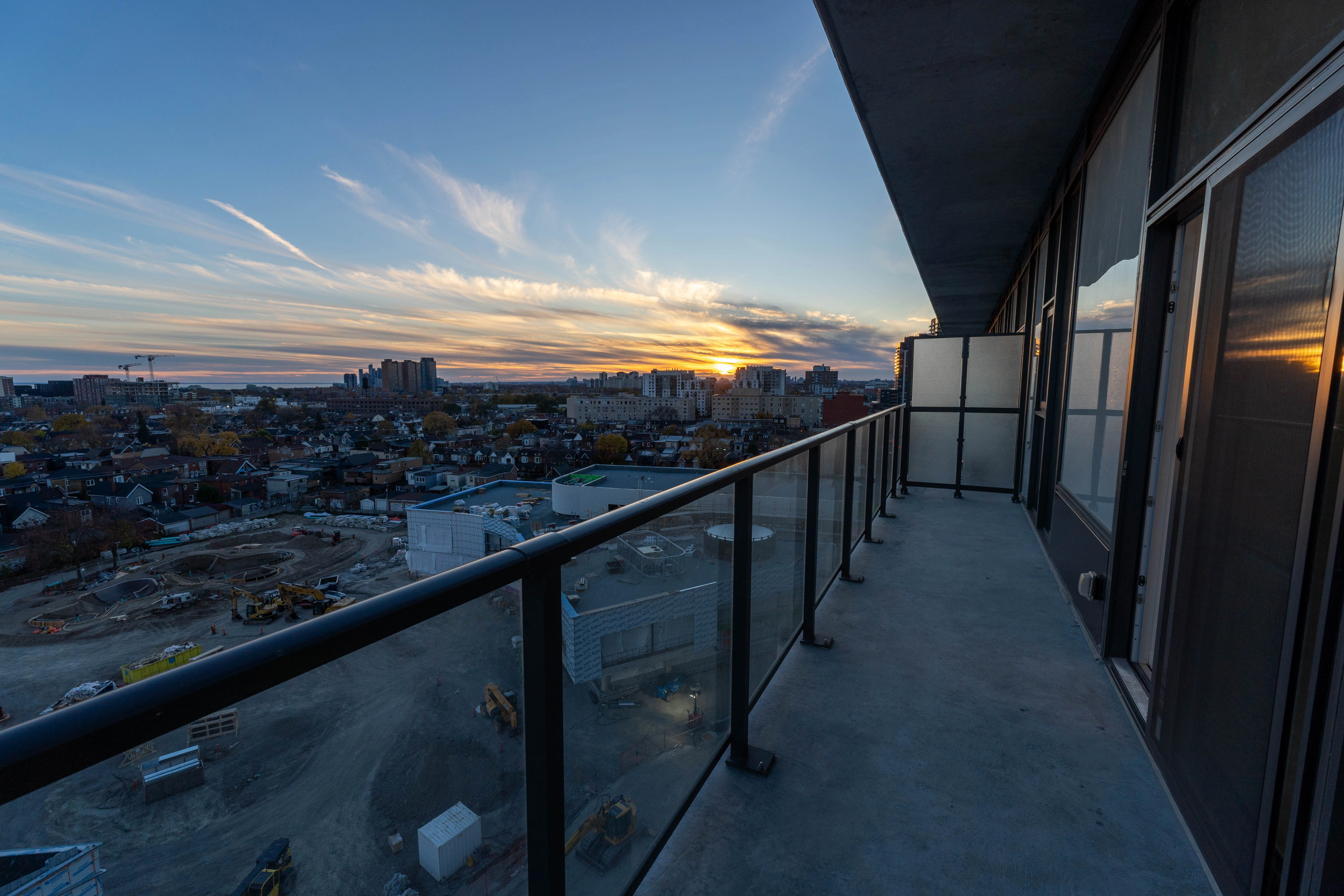 balcony view toronto for rent